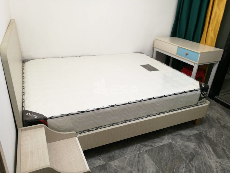 植村西北二路28号6736546卧室图0