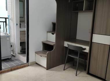 鹤龙街道彭上东街38号 1室0厅1卫