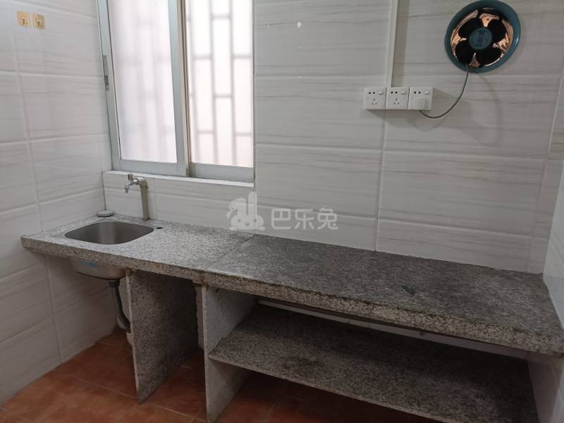 鸿馨公寓（北约街12号）6740283厨房图5