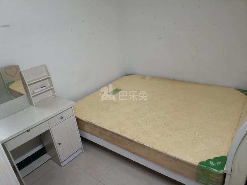 鸿馨公寓（北约街12号）6740283卧室图2