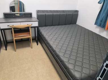 鸿鑫公寓（五宅巷2号之一） 1室1厅1卫