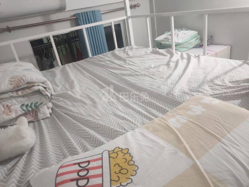 江夏村东一街北二十六巷10号6746846卧室图1