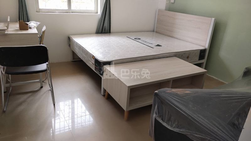 鳌鱼岗大街27号6747456卧室图0