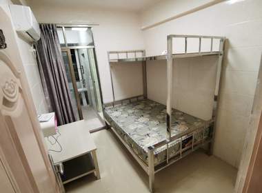 鹤边新兴中街北一巷5号 1室0厅1卫