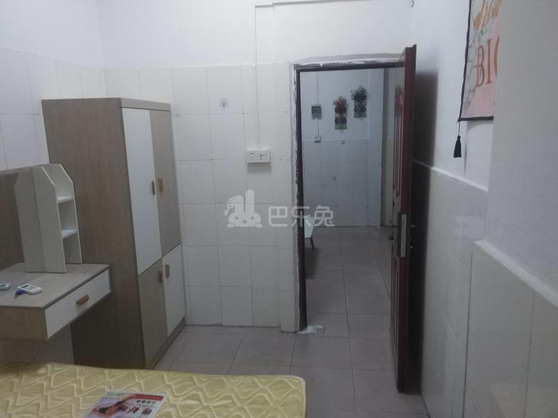 下元岗东街四巷2号6748407卧室图4