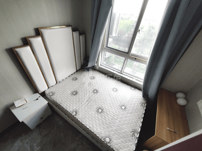 丽江佳苑6751844卧室图4