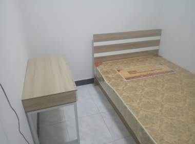 龙洞西街华光一巷1号 1室1厅1卫