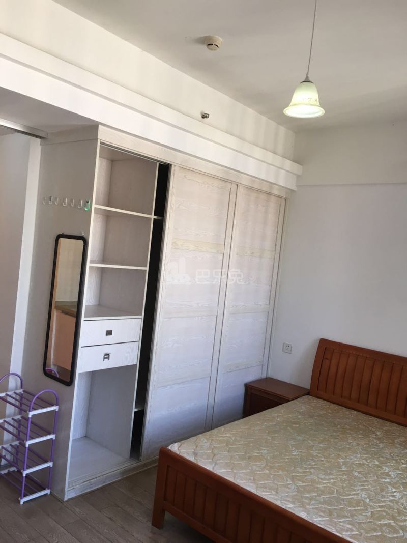 华彩国际公寓6757737卧室图1