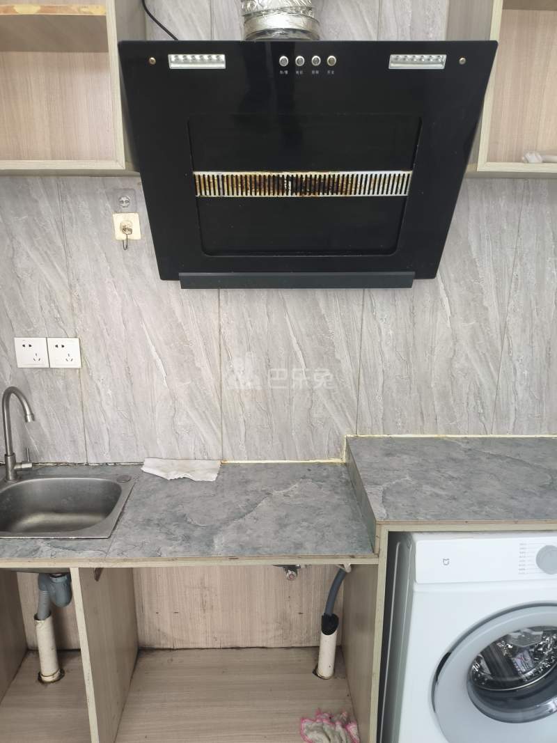 西郊家园（青浦）6758355厨房图4