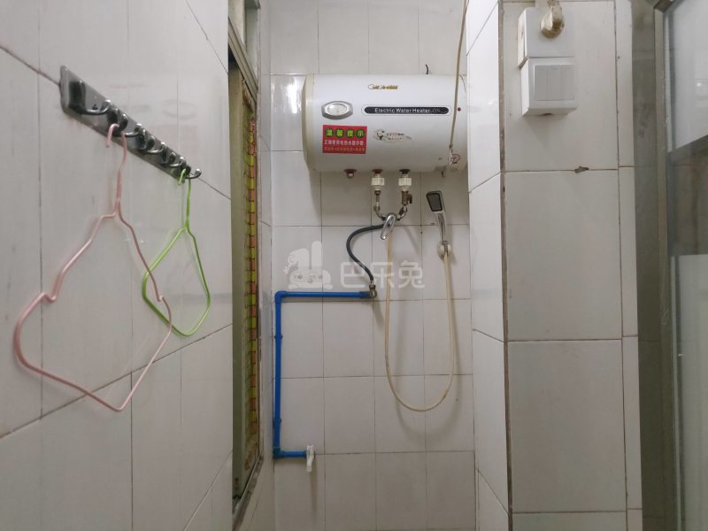 珠村西便街五巷9号6763777卫生间图7