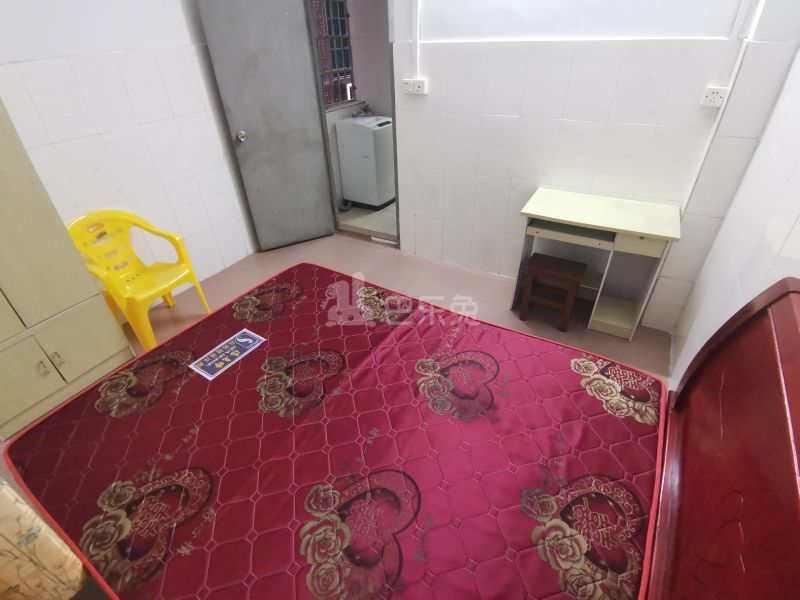 棠东龙门东街六巷10号6764165卧室图3