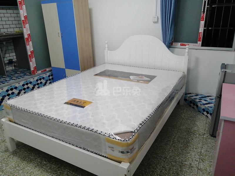 东园小区东区6765882卧室图0