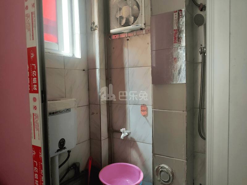 东园小区东区6765884卫生间图8