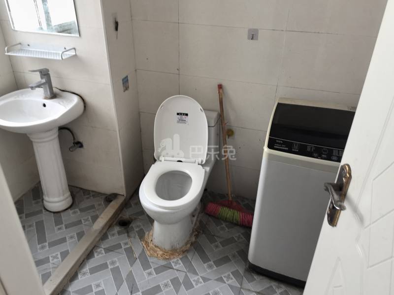 美罗家园年吉苑6765903卫生间图5