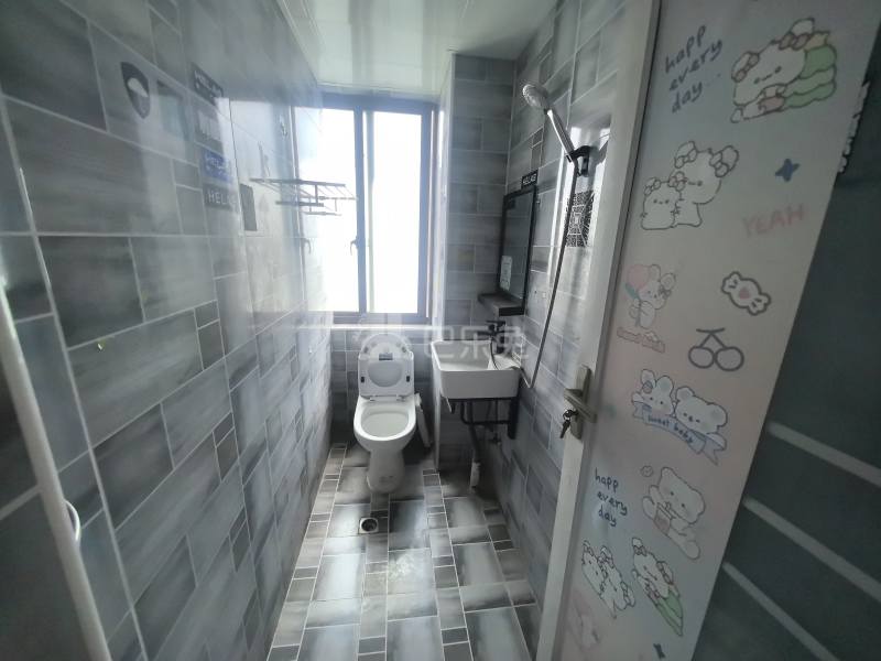 丰皓苑6768716卫生间图7