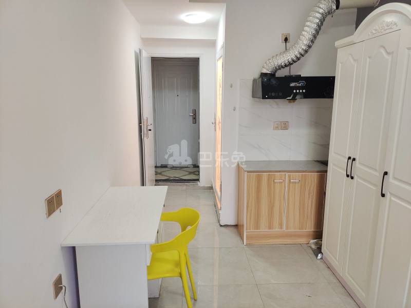 大上海国际商贸中心（花桥国际美车城）6772348客厅图5