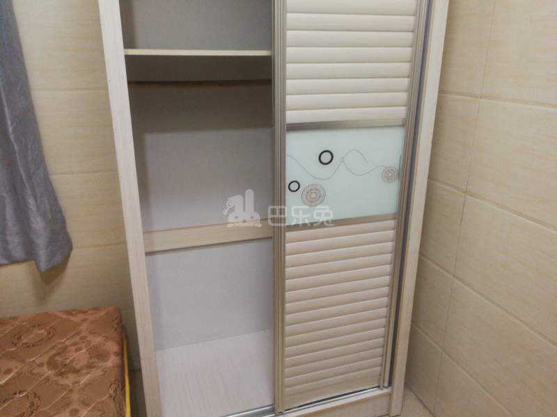 东联拱日坊大街七巷1号6772771卧室图3