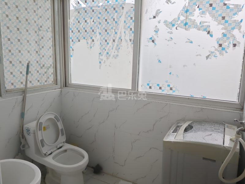 友谊家园西区6782275卫生间图10
