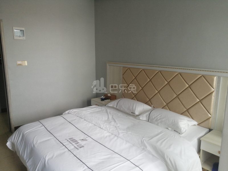 嘉禾望岗杨村园一街8号之一6782795卧室图3