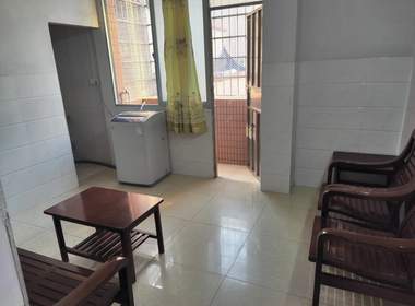 珠村文华大街五巷17号 