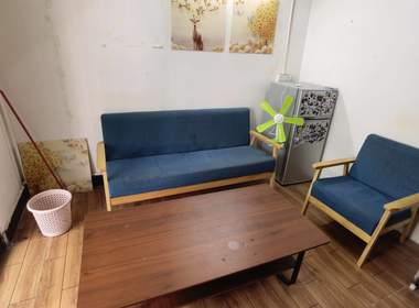 佛庵坊大街13号 3室1厅1卫