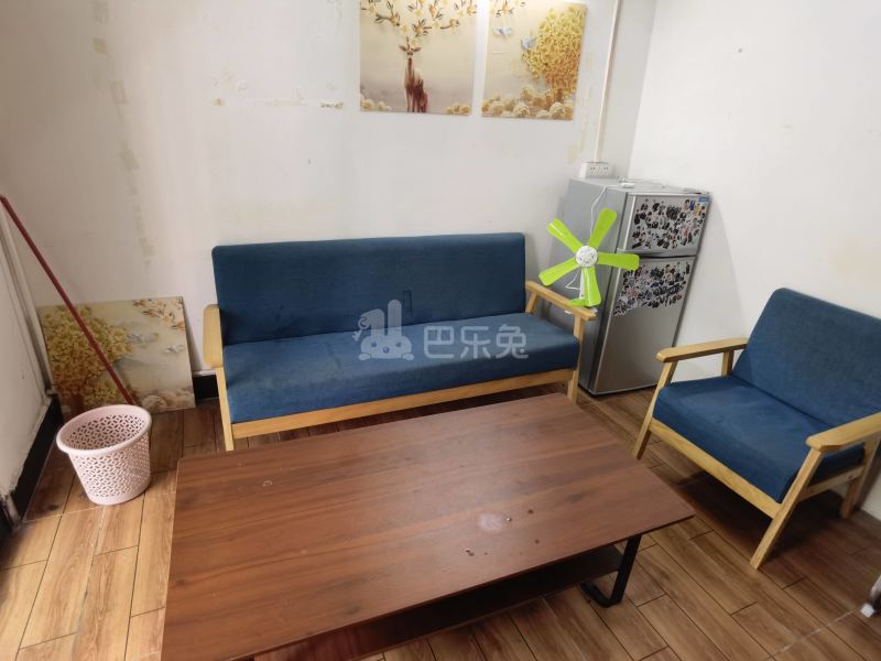 佛庵坊大街13号6784934客厅图7