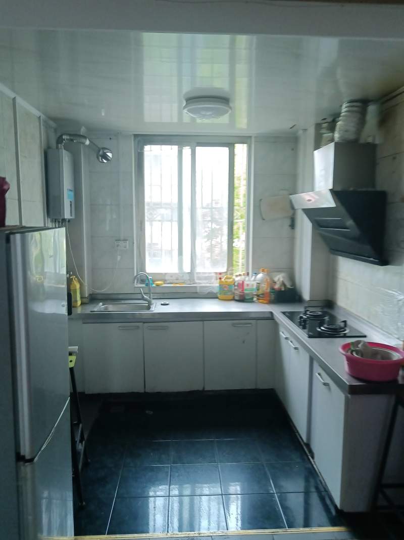 罗阳五村莲盛花苑6787921厨房图4