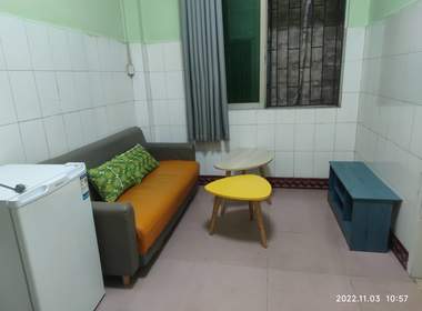 黄村东明里五巷15号 