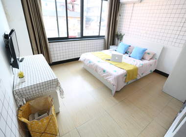 E+青年公寓（萧绍路店） 1室0厅1卫