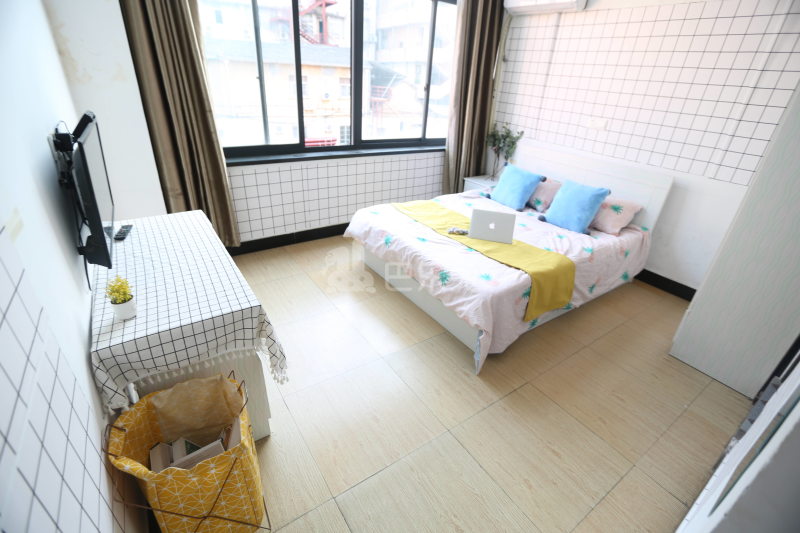 E+青年公寓（萧绍路店）6789513卧室图3