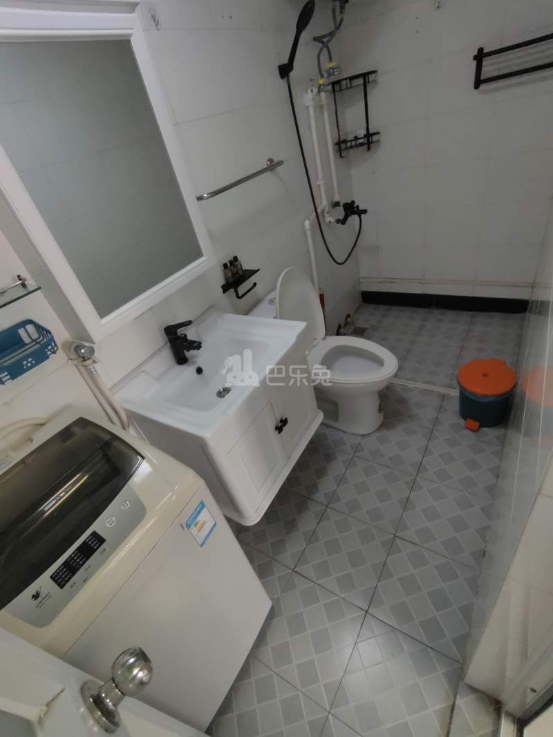 西郊家园（青浦）6794179卫生间图5