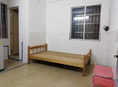 程界西南社大街四巷7号 1室0厅1卫