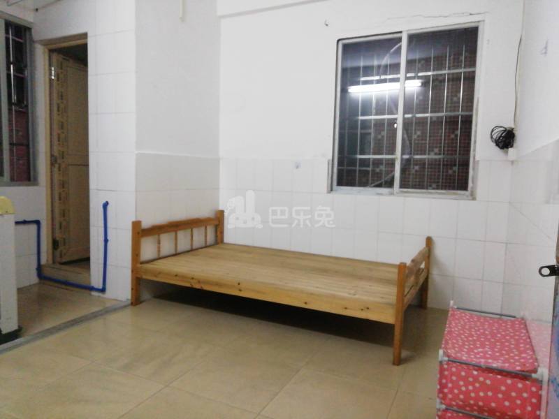 程界西南社大街四巷7号6798165卧室图4