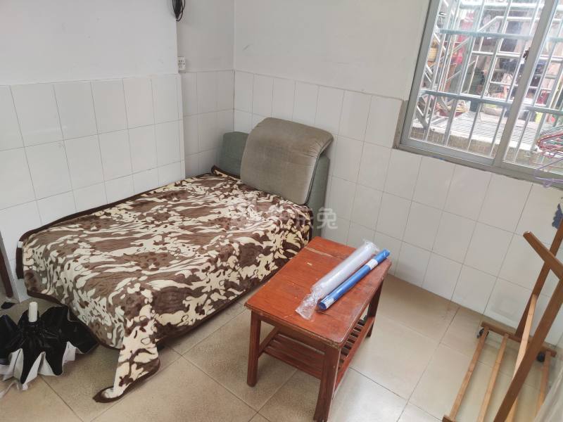 程界西南社大街四巷7号6798175客厅图5