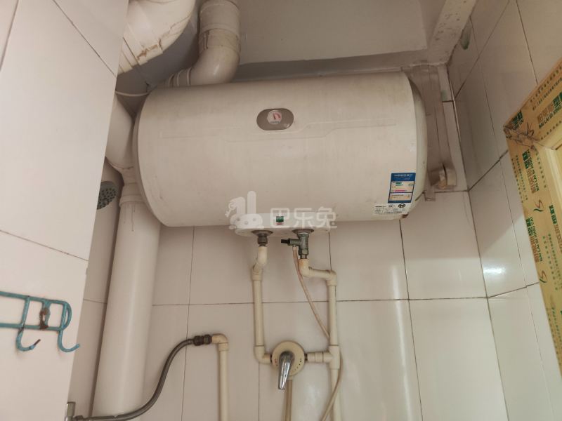 程界西南社大街四巷7号6798175卫生间图10