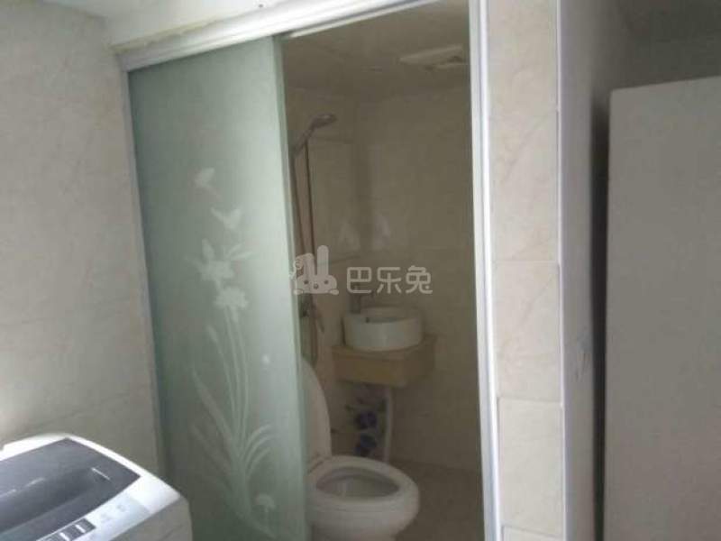 悦亭酒店公寓679362卫生间图6