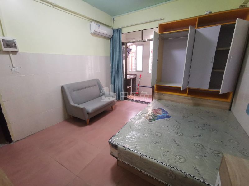 鹤边员村中街东十巷13号6801938卧室图1