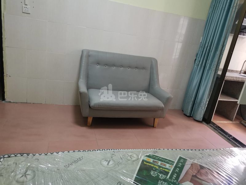 鹤边员村中街东十巷13号6801938卧室图3