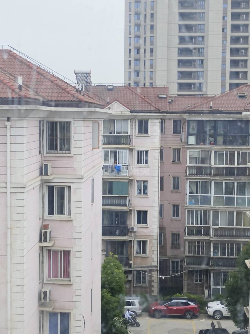 广虹馨苑6804853周边环境图7