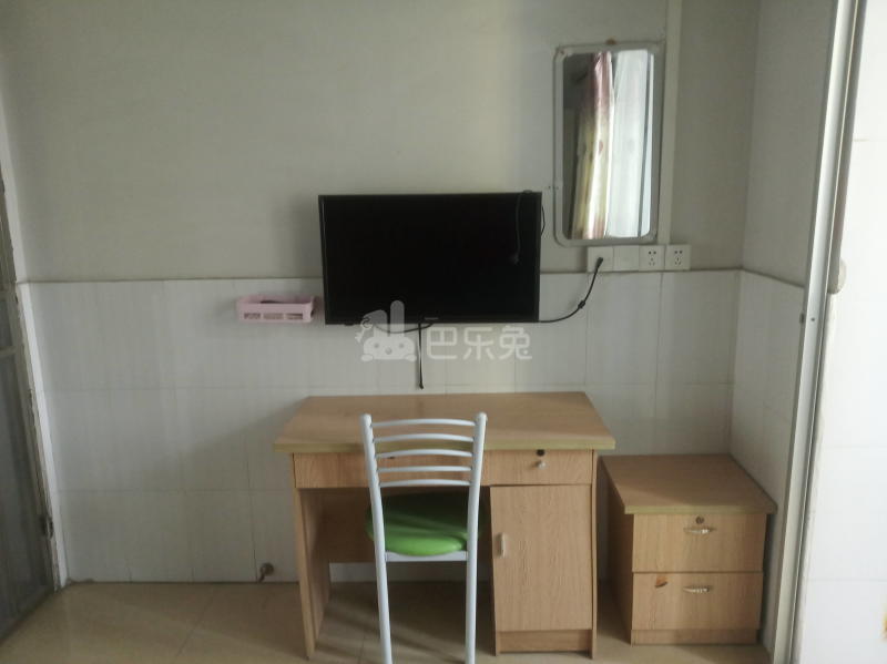 江夏村北三路36号6806359卧室图7