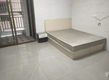 U十青年社区（西岭街30号） 1室0厅1卫