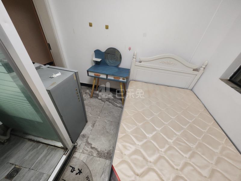 尚桂苑6812530卧室图2