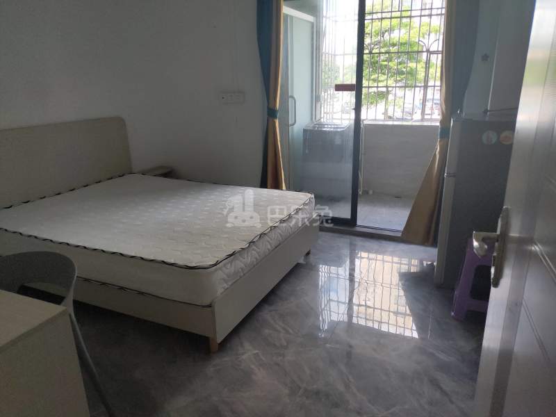 植村三路十巷29号6812591卧室图3