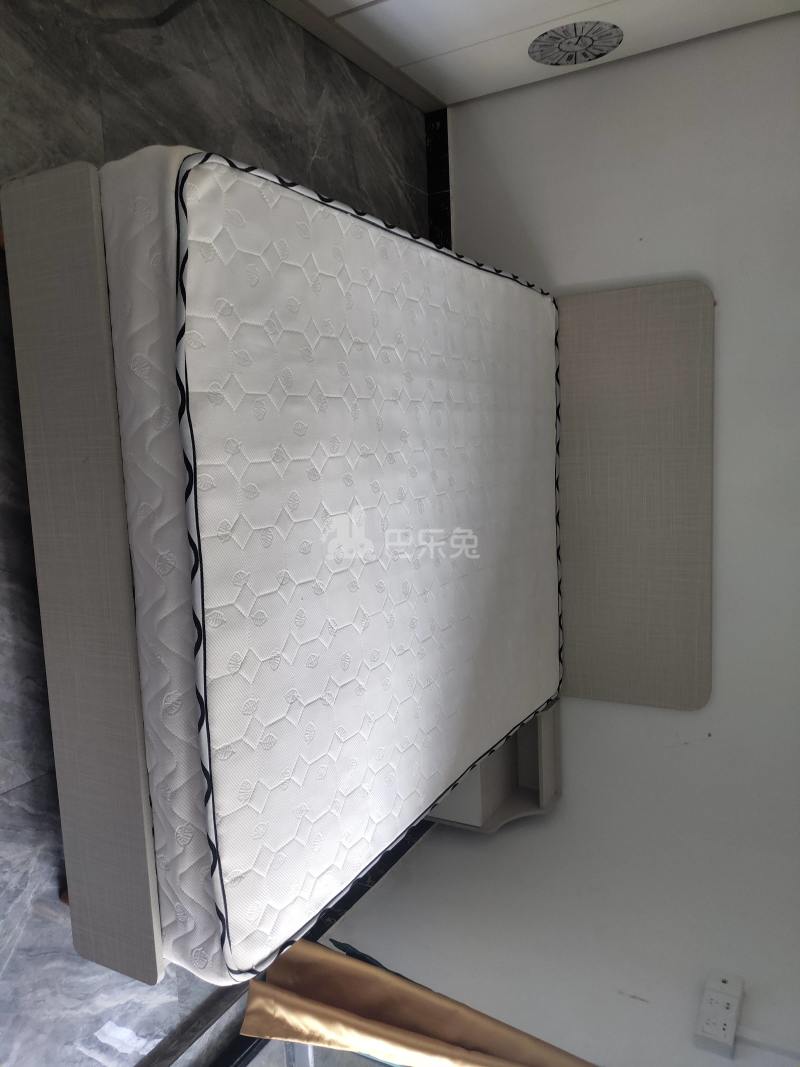 植村三路十巷29号6812591卧室图0