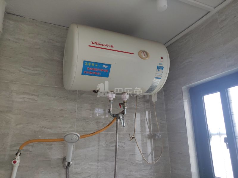 植村三路十巷29号6812591卫生间图5