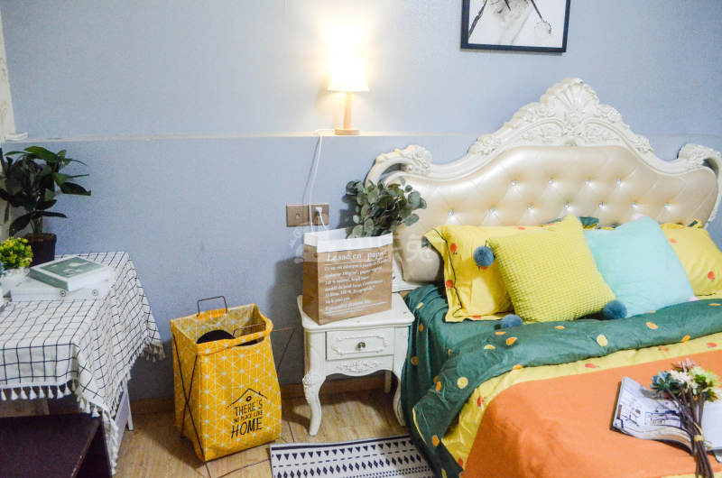 E+青年公寓（中和桥店）6812865卧室图2