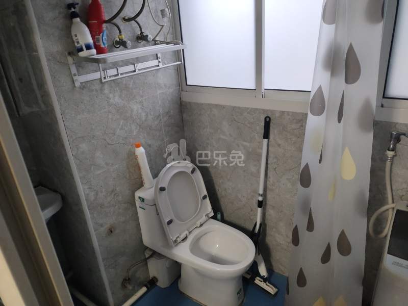 三杨新村一街坊6815003卫生间图5