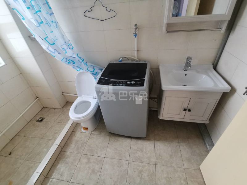 三杨新村一街坊6815003卫生间图10