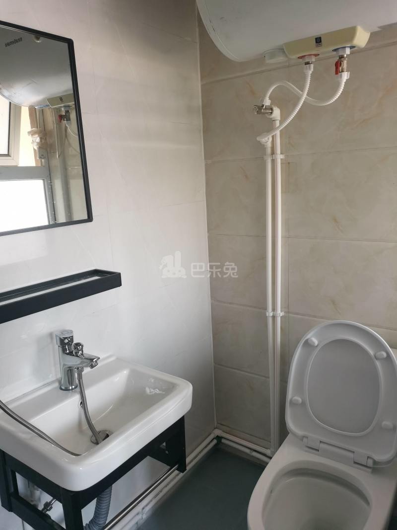 塘泾北苑6816078卫生间图9