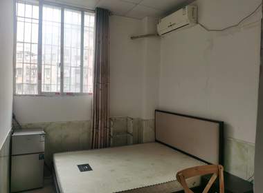 萧岗怀安里三巷20号 1室0厅1卫